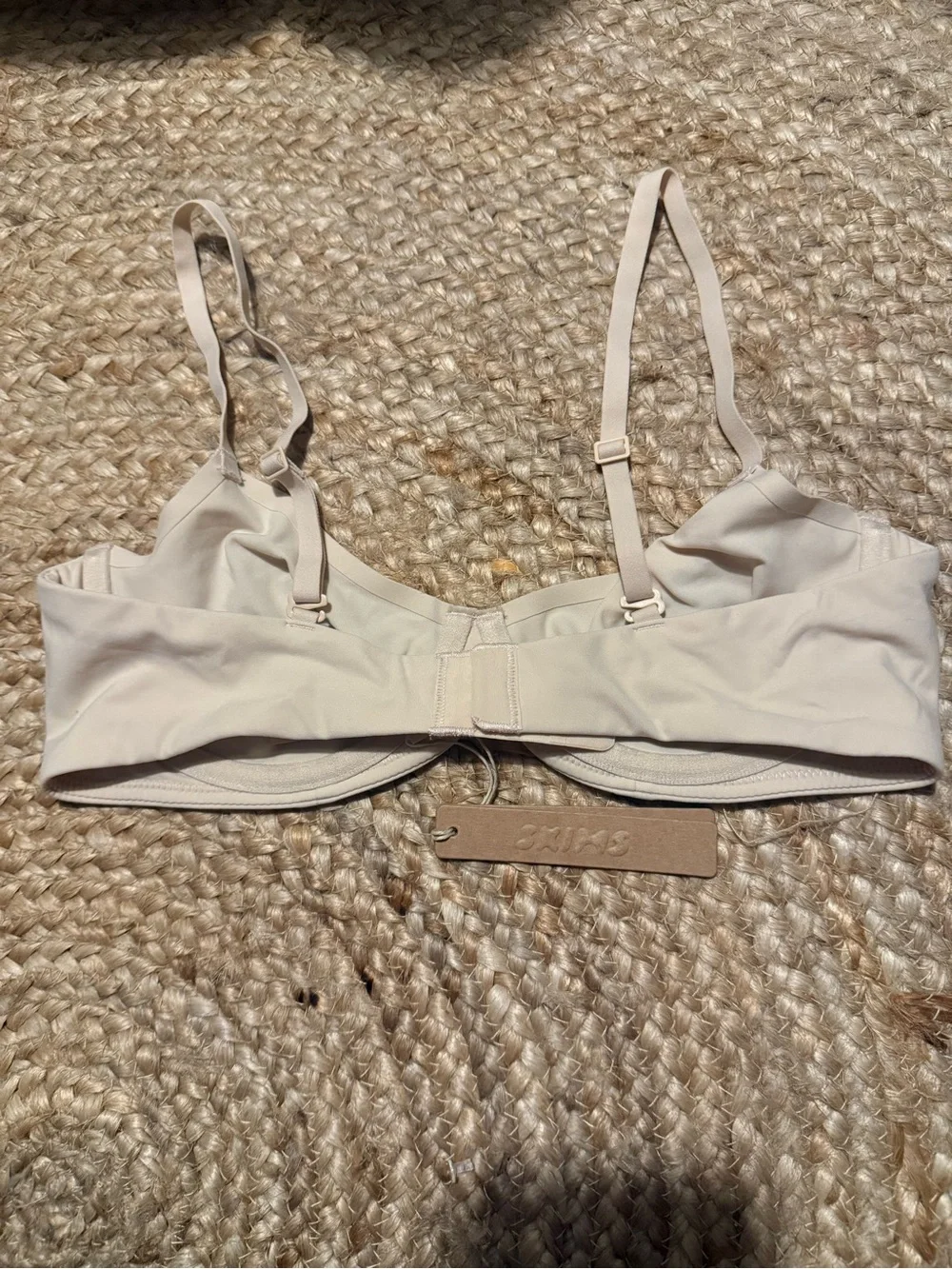SKIMS Light Cream Underwire Bralette